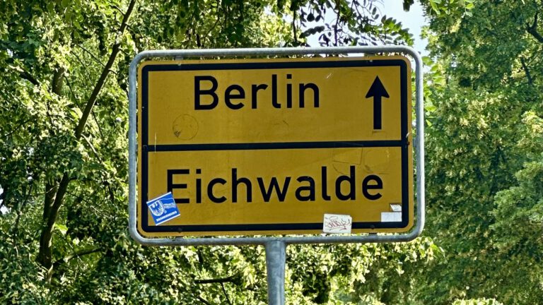 Ortsschild Eichwalde