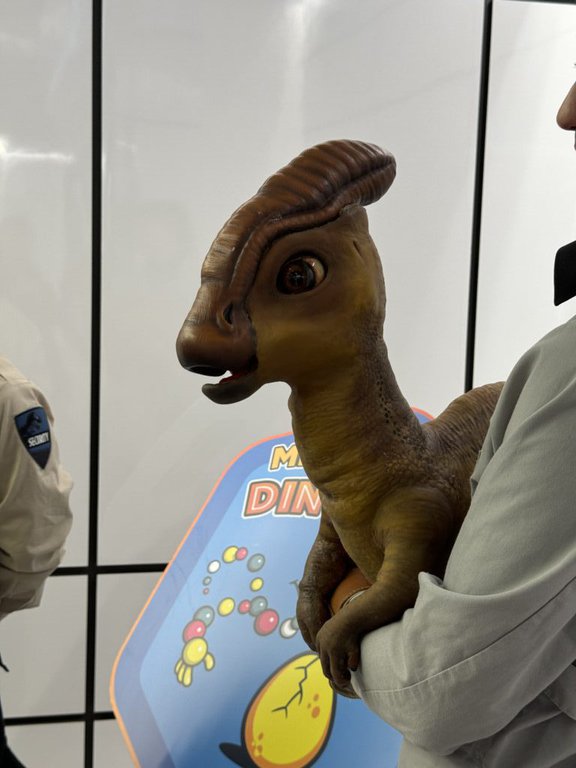 Jurassic World Baby Dino