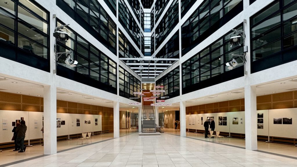 Foyer des Willy Brandt-Hauses