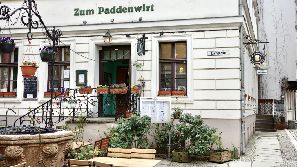 Die Eiergasse- kürzeste Straße Berlins