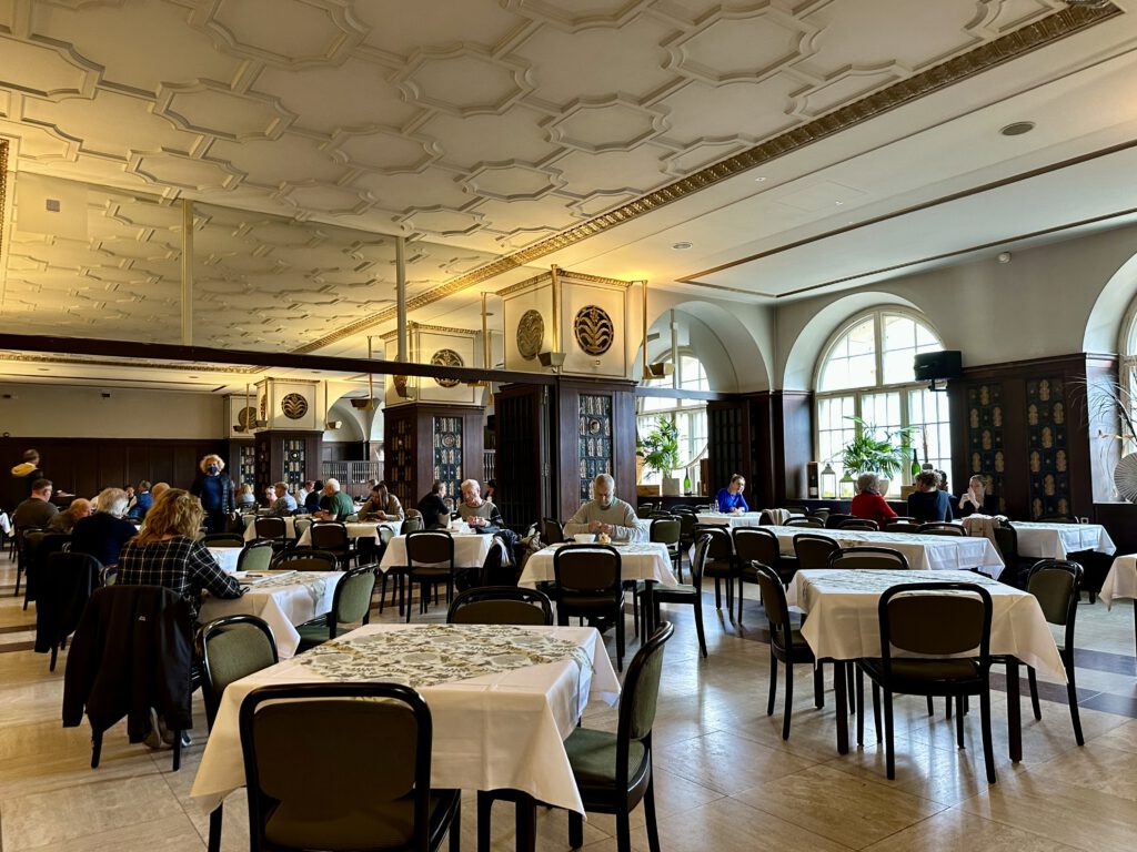 Ratskeller Schöneberg Speisesaal