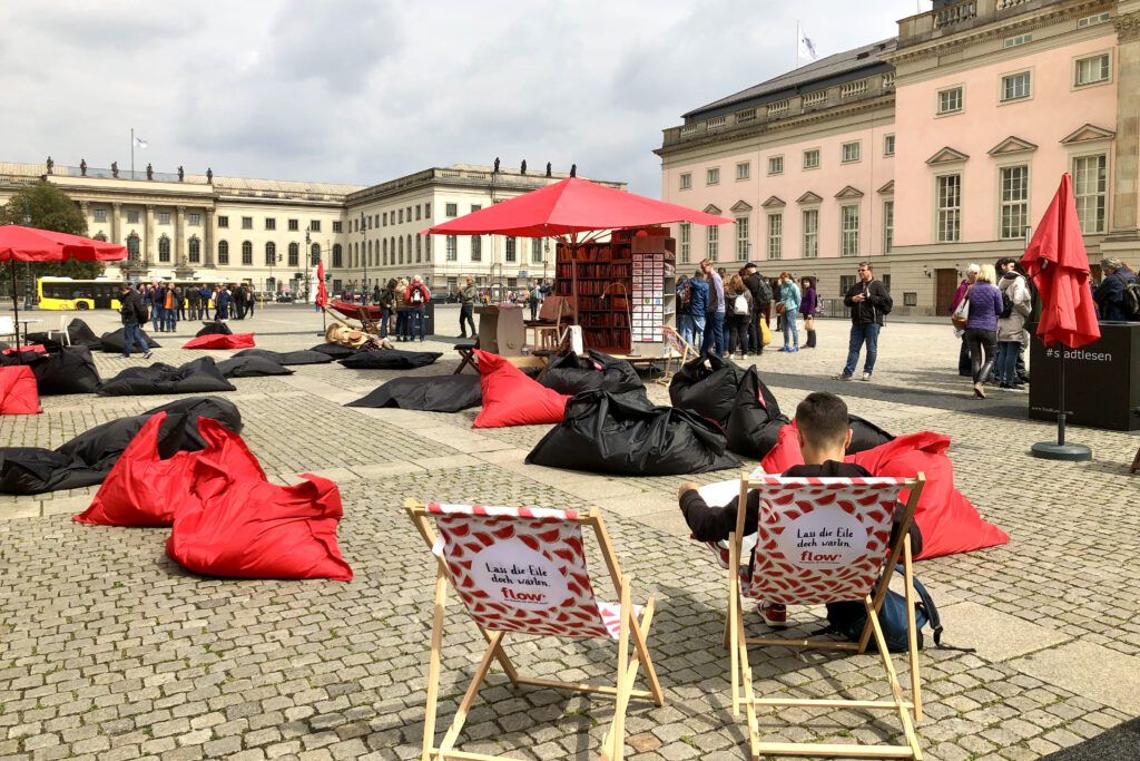 Stadtlesen auf dem Bebelplatz