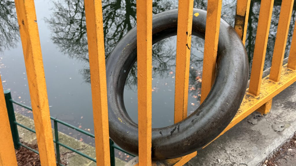 Ring an der Potsdamer Brücke
