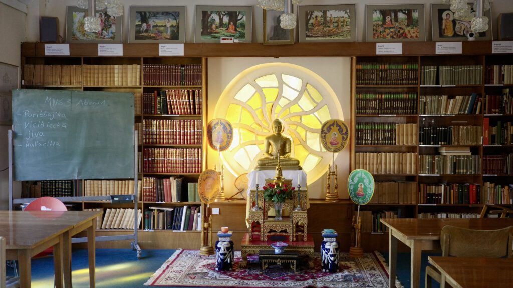 Buddhistisches Haus Bibliothek
