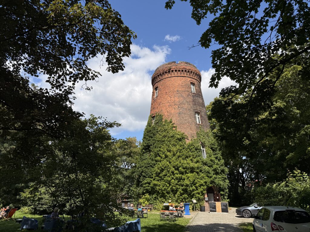 Bar im Wasserturm am Obersee