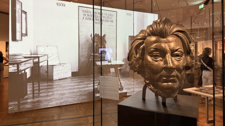 Deutsches Historisches Museum Gewalt ausstellen